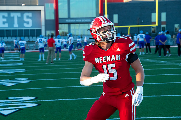 Neenah vs Oshkosh West 0116