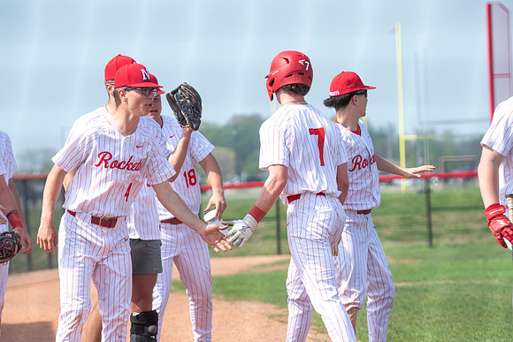 Neenah vs Hortonville 0350