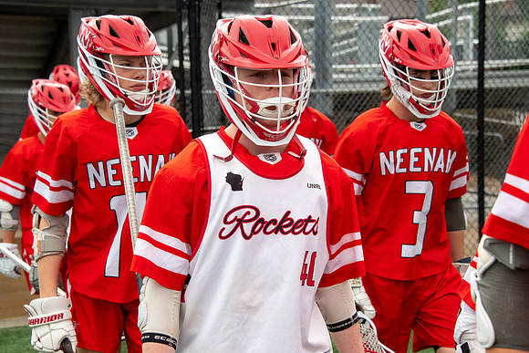 Neenah vs Middleton 0025