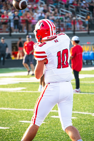 Neenah vs Montego 0121