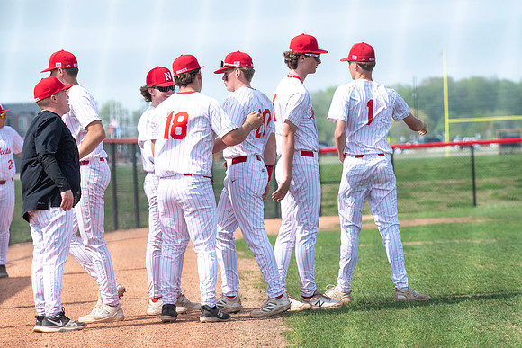 Neenah vs Hortonville 0209