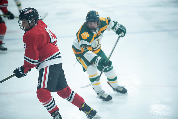 NHM JV vs Ashwaubenon 061