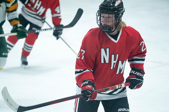 NHM JV vs Ashwaubenon 075
