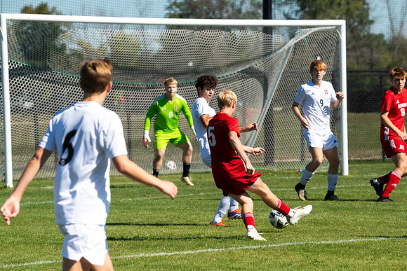 Neenah vs Sussex Hamilton 072
