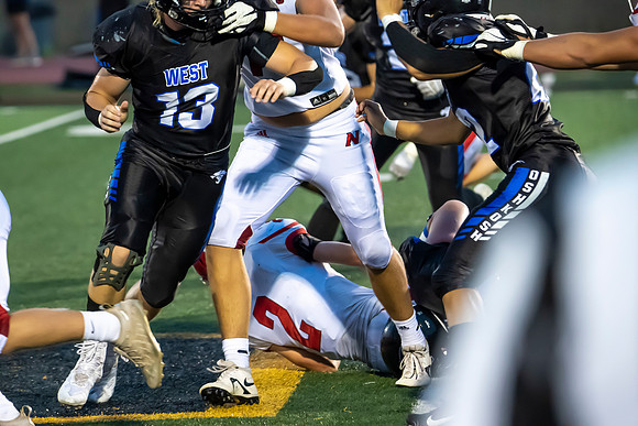 Neenah v Oshkosh West_0453