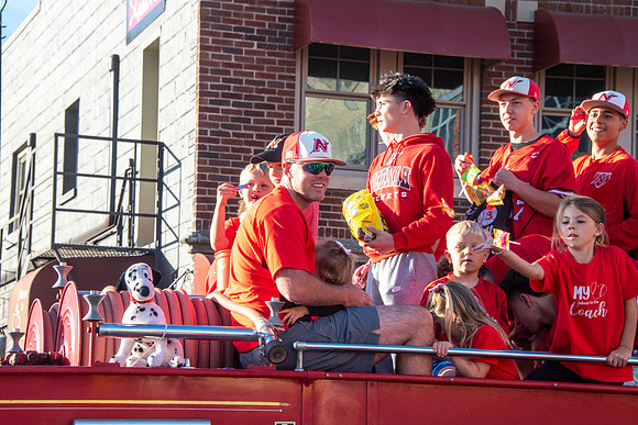 Homecoming Parade 067