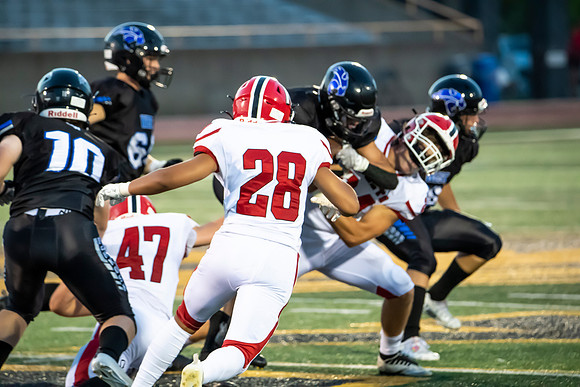 Neenah v Oshkosh West_0410