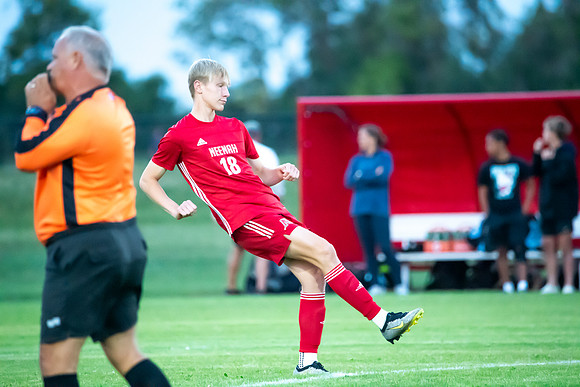 Neenah vs Appleton North 028