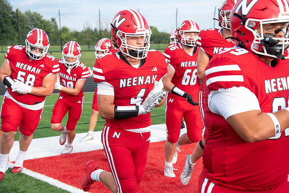 NHS_vs_Muskego_0183
