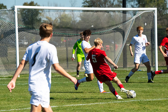 Neenah vs Sussex Hamilton 071