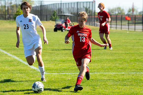 Neenah vs Sussex Hamilton 256