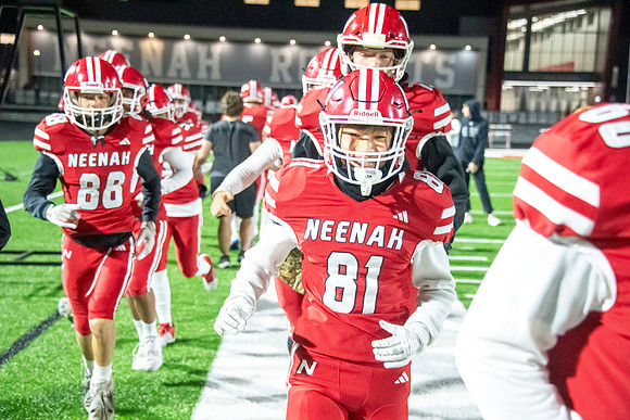 Neenah vs Muskego 0216