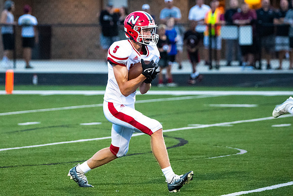 Neenah v DePere_0375