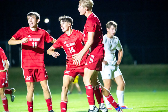 Neenah vs Appleton North 305