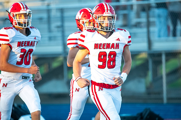 Neenah vs Appleton North 0138