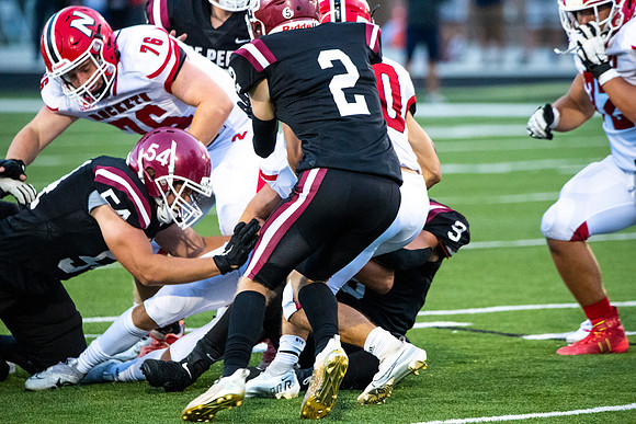 Neenah v DePere_0399