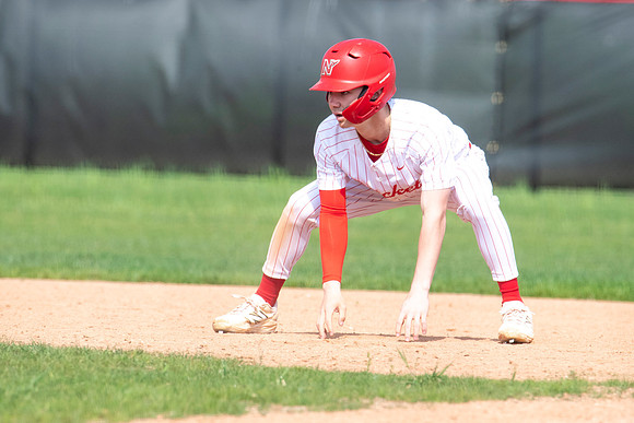 Neenah vs Hortonville 0509