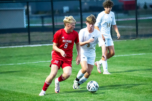 Neenah vs Appleton North 051