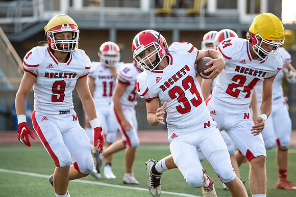 Neenah v Oshkosh West_0119