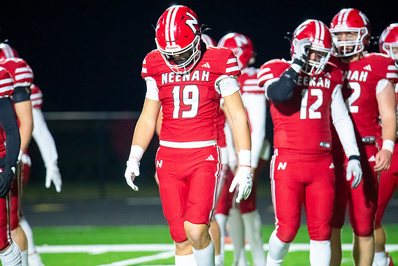 Neenah vs Muskego 0504