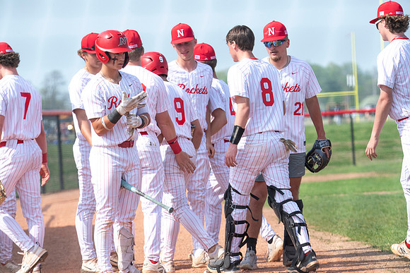 Neenah vs Hortonville 0430