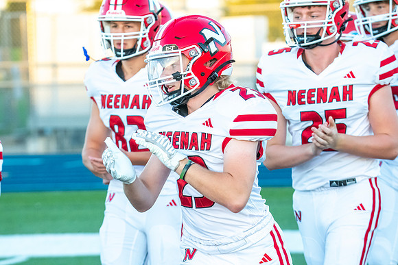 Neenah vs Appleton North 0188
