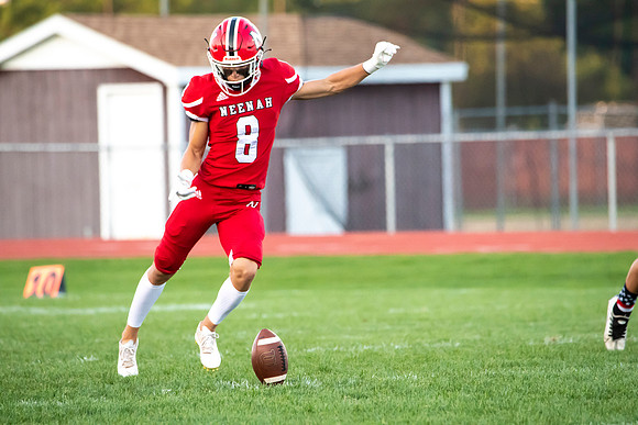Neenah v Menasha_0443