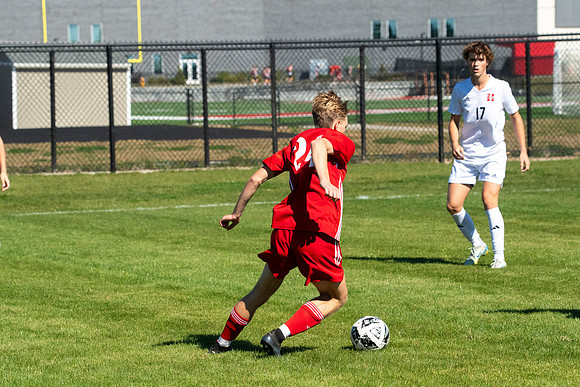 Neenah vs Sussex Hamilton 055