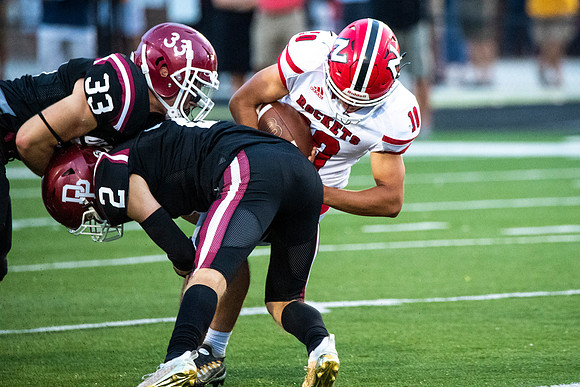 Neenah v DePere_0384