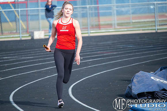 nhs_girls_track_020_40905471263_o