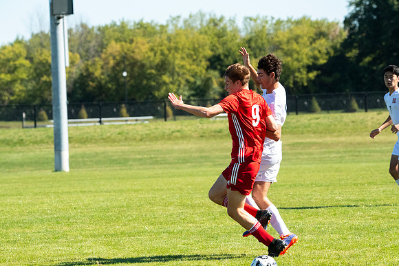 Neenah vs Sussex Hamilton 081