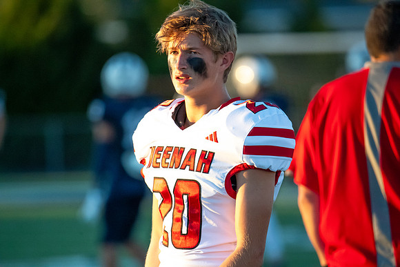 Neenah vs Appleton North 0087