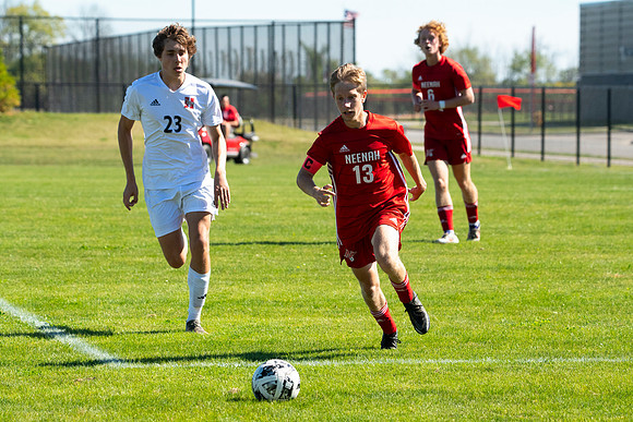 Neenah vs Sussex Hamilton 251