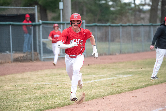 Neenah vs Hortonville 0341