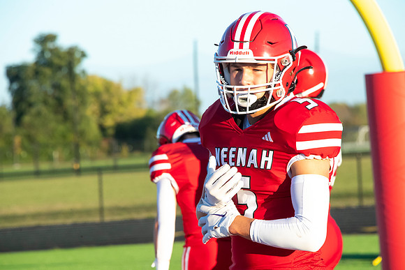Neenah vs Oshkosh West 0129