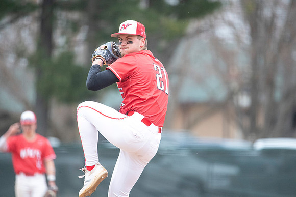 Neenah vs Hortonville 0422
