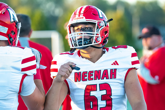 Neenah vs Appleton North 0112