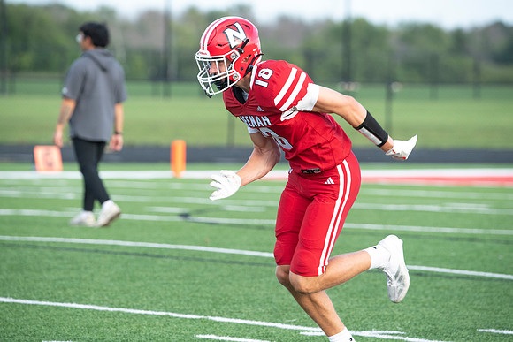 NHS_vs_Muskego_0074