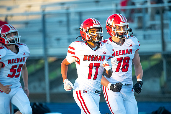 Neenah vs Appleton North 0135