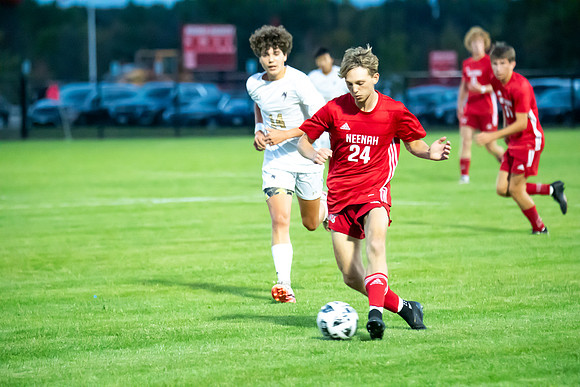 Neenah vs Appleton North 081