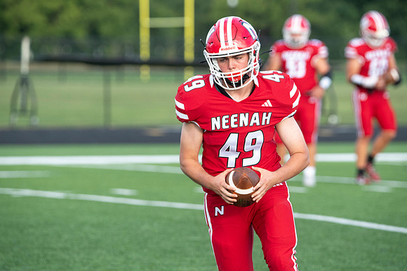NHS_vs_Muskego_0068
