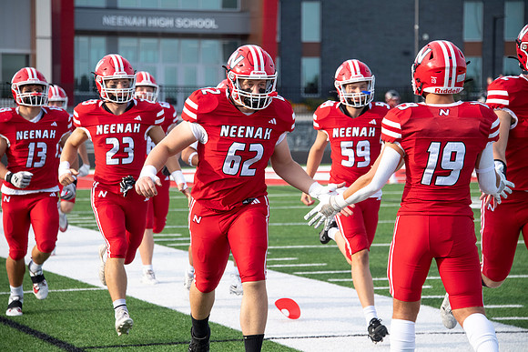 NHS_vs_Muskego_0096