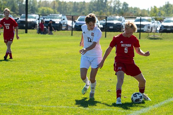 Neenah vs Sussex Hamilton 152