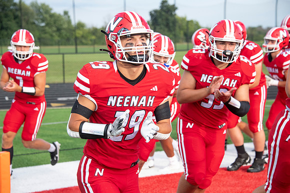 NHS_vs_Muskego_0170
