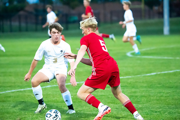 Neenah vs Appleton North 034