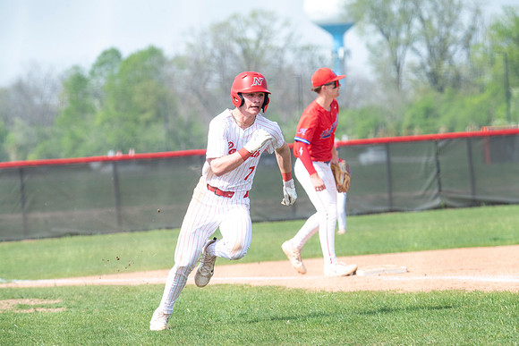 Neenah vs Hortonville 0330