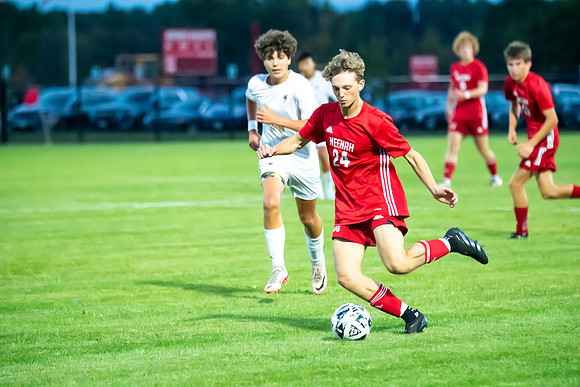 Neenah vs Appleton North 080