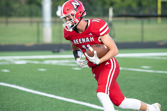 NHS_vs_Muskego_0047