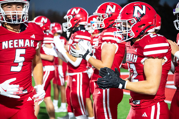 Neenah vs Hortonville 0225