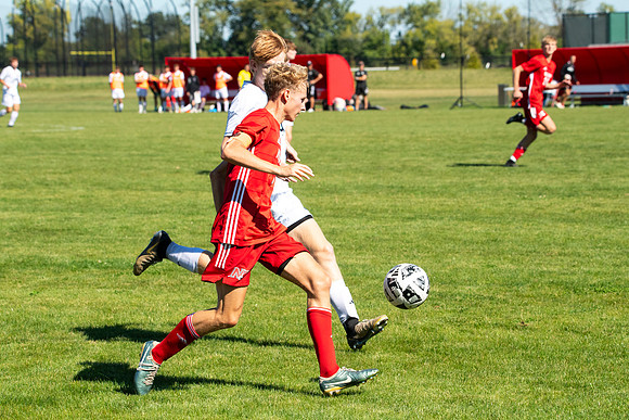 Neenah vs Sussex Hamilton 453